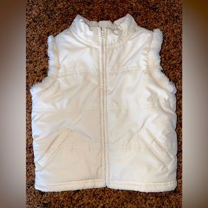 *SOLD* Janie and Jack girls’ faux fur-lined vest 2T-3T - So Cute!